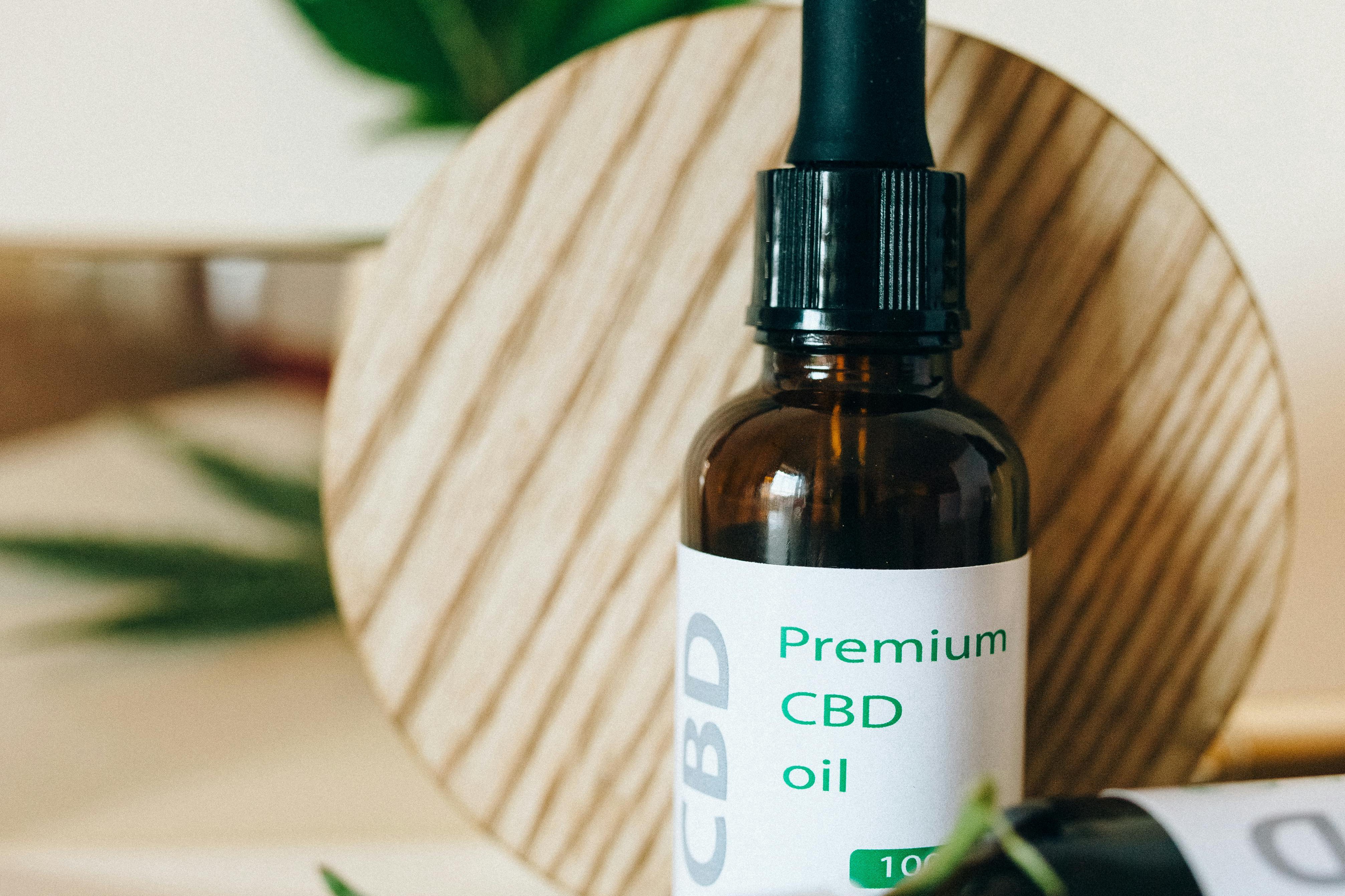 laurel leaf essential oil